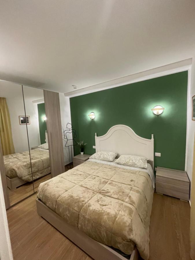 Sisters' House Apartment Bari Luaran gambar